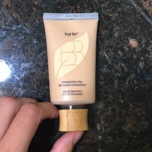 Tarte Amazonian Clay BB cream tinted moisturizer